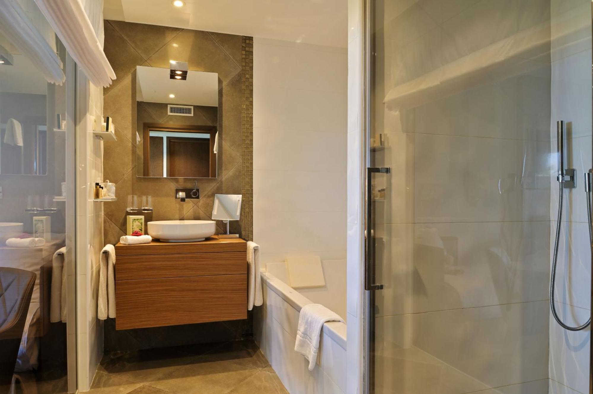 Hotel Le Week End Ajaccio  Exterior foto